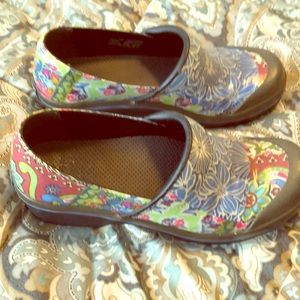 Dansko mule or clog. Size 7 (euro 37)